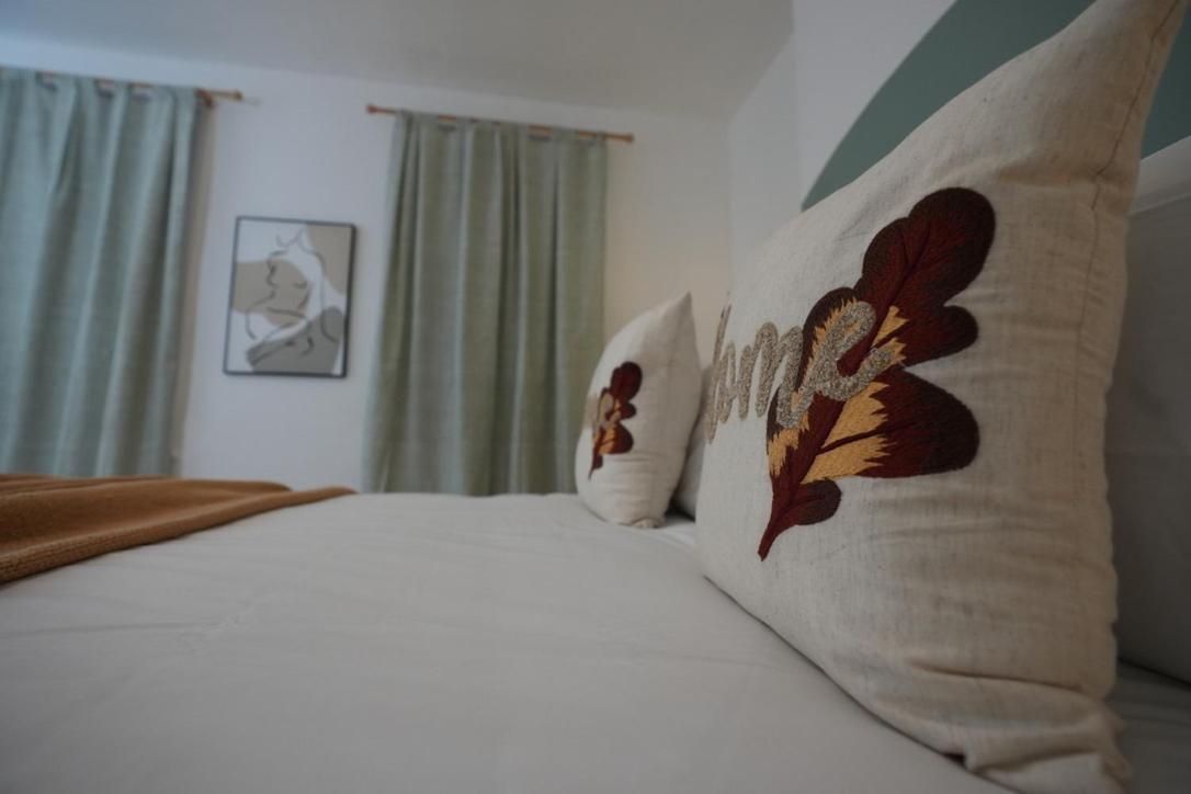 Spacious Two-Bedrooms House, Private Parking, Contractors, Relocators Oksford Zewnętrze zdjęcie