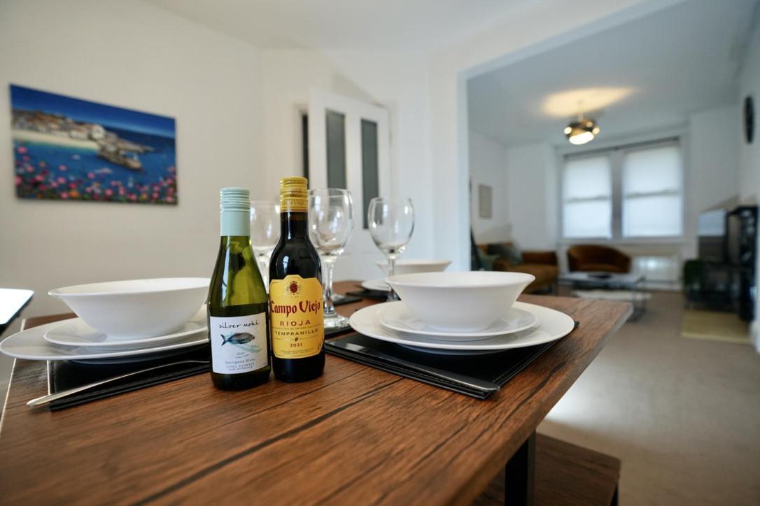 Spacious Two-Bedrooms House, Private Parking, Contractors, Relocators Oksford Zewnętrze zdjęcie